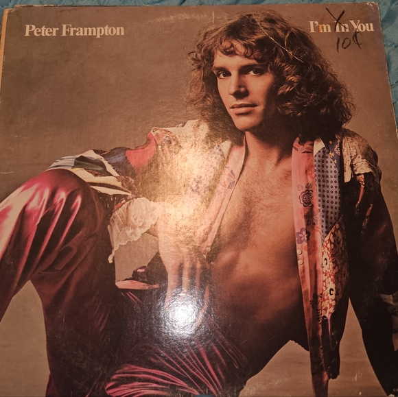 vintage 1977 vinyl record album titled "I'm In You" by Peter Frampton. - Picture 2 of 9